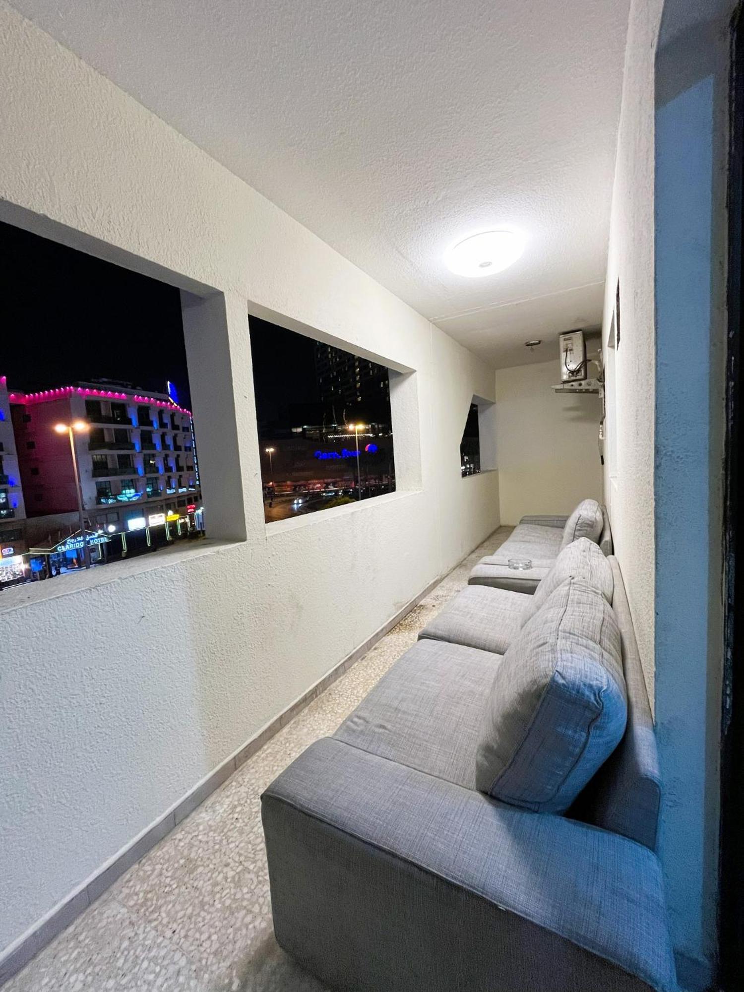 Yoko Luxury Hostel Dubai Luaran gambar