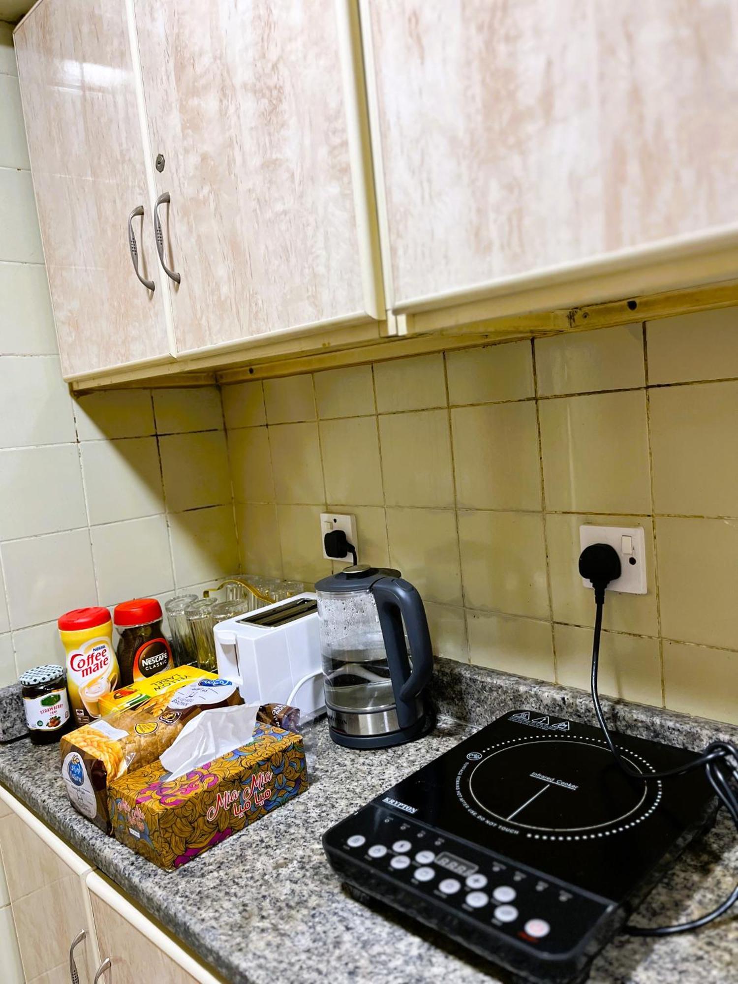 Yoko Luxury Hostel Dubai Luaran gambar