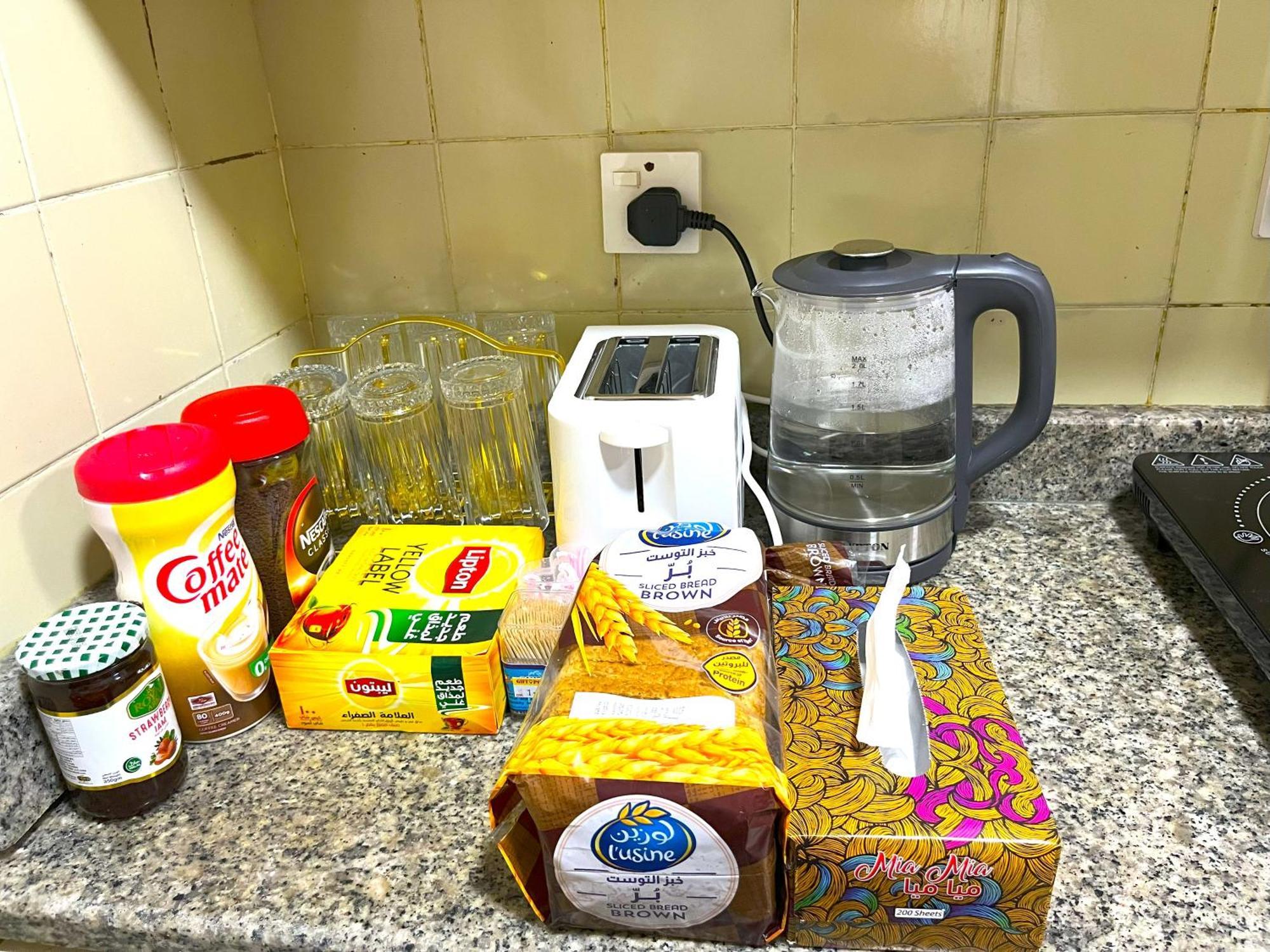 Yoko Luxury Hostel Dubai Luaran gambar